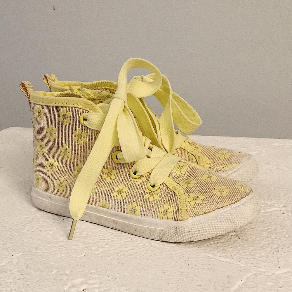 Cat & Jack Shoes